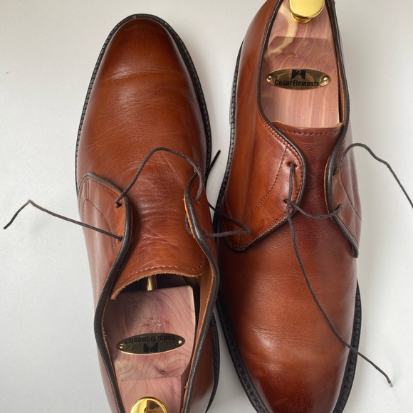 Dress shoes - Picture 2 of 8